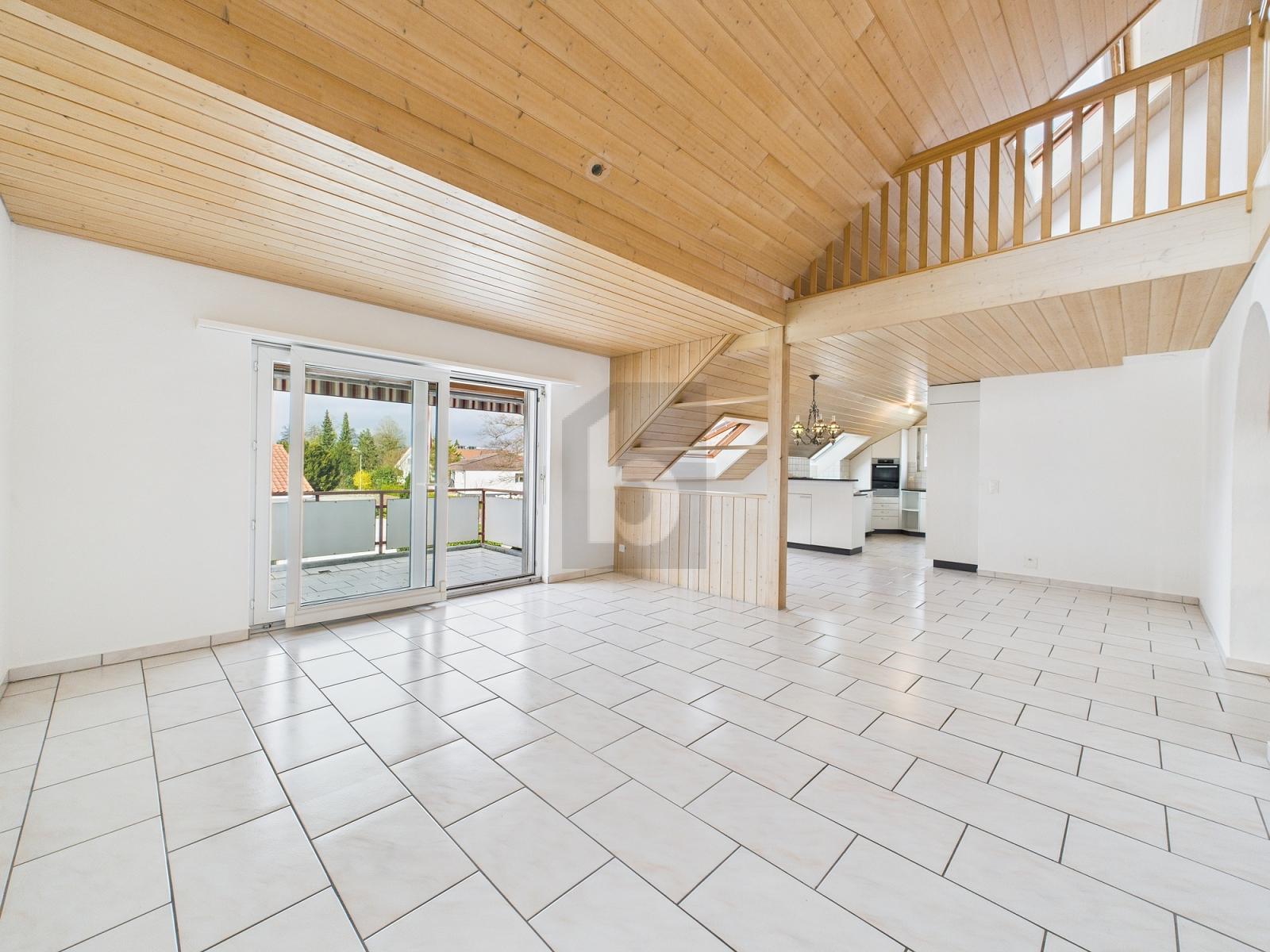 RUHIGE LAGE MIT SONNIGEM BALKON - 1