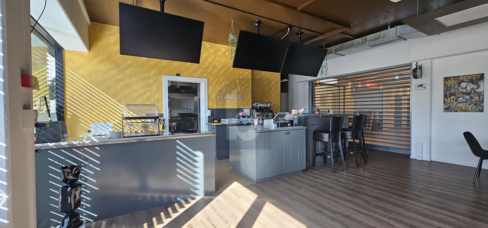 RESTAURANT BIEN SITUÉ AU CENTRE MIGROS - 2