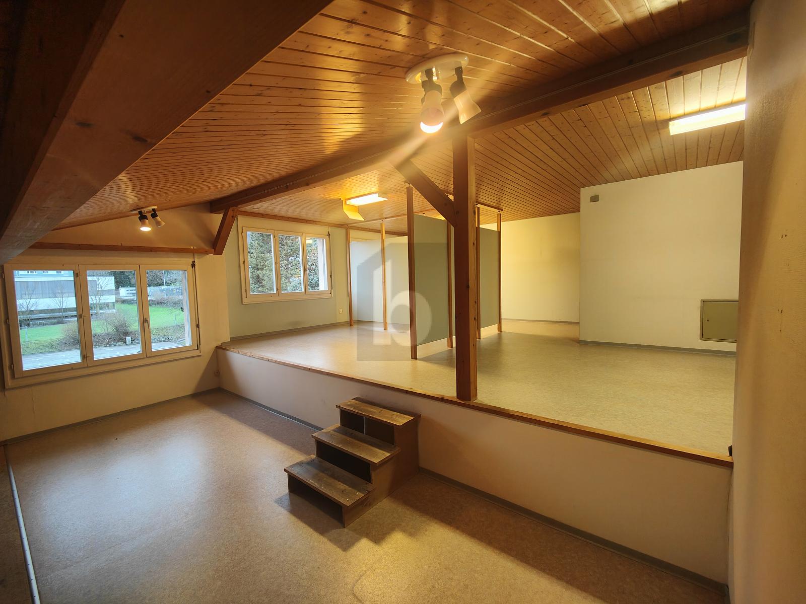 HOHE FREQUENZ AN ATTRAKTIVEM STANDORT - 2