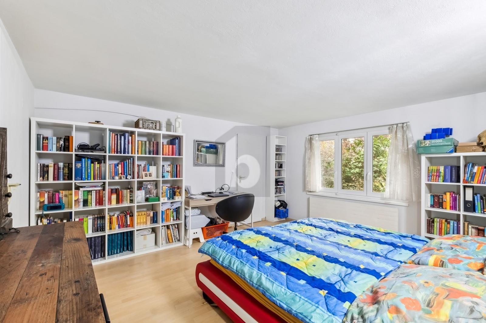 SPACIEUSE AVEC GRAND JARDIN - 3