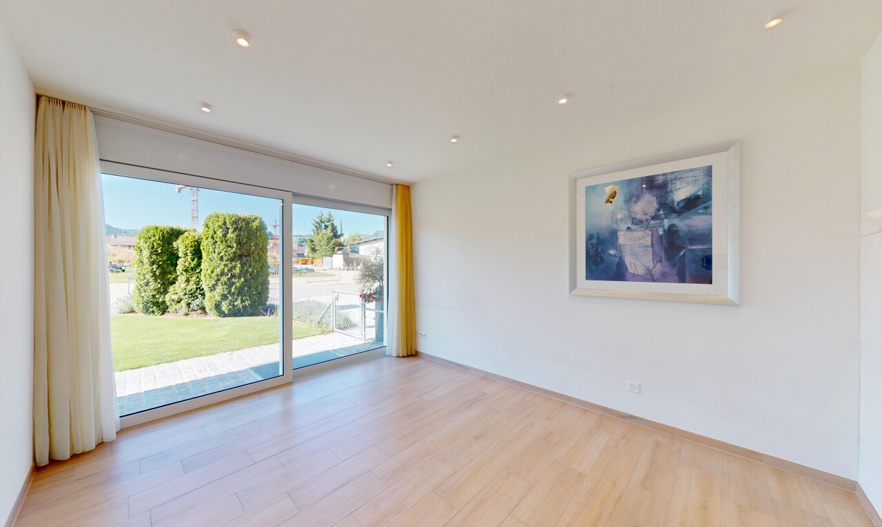 Elegantes Einfamilienhaus mit gepflegtem Garten und Einliegerwohnung - 9