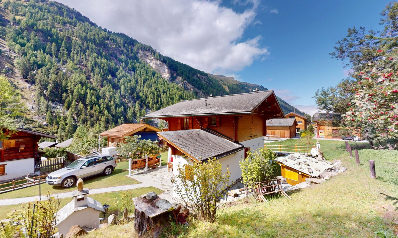 Superb chalet in Zinal – alpine charm and modern comfort - 4