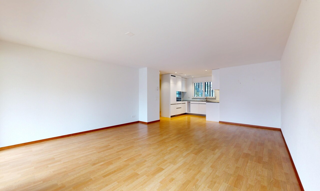 Sehr gepflegte 2.5-Zimmer Wohnung mit gedecktem Balkon an ruhiger Lage - 6