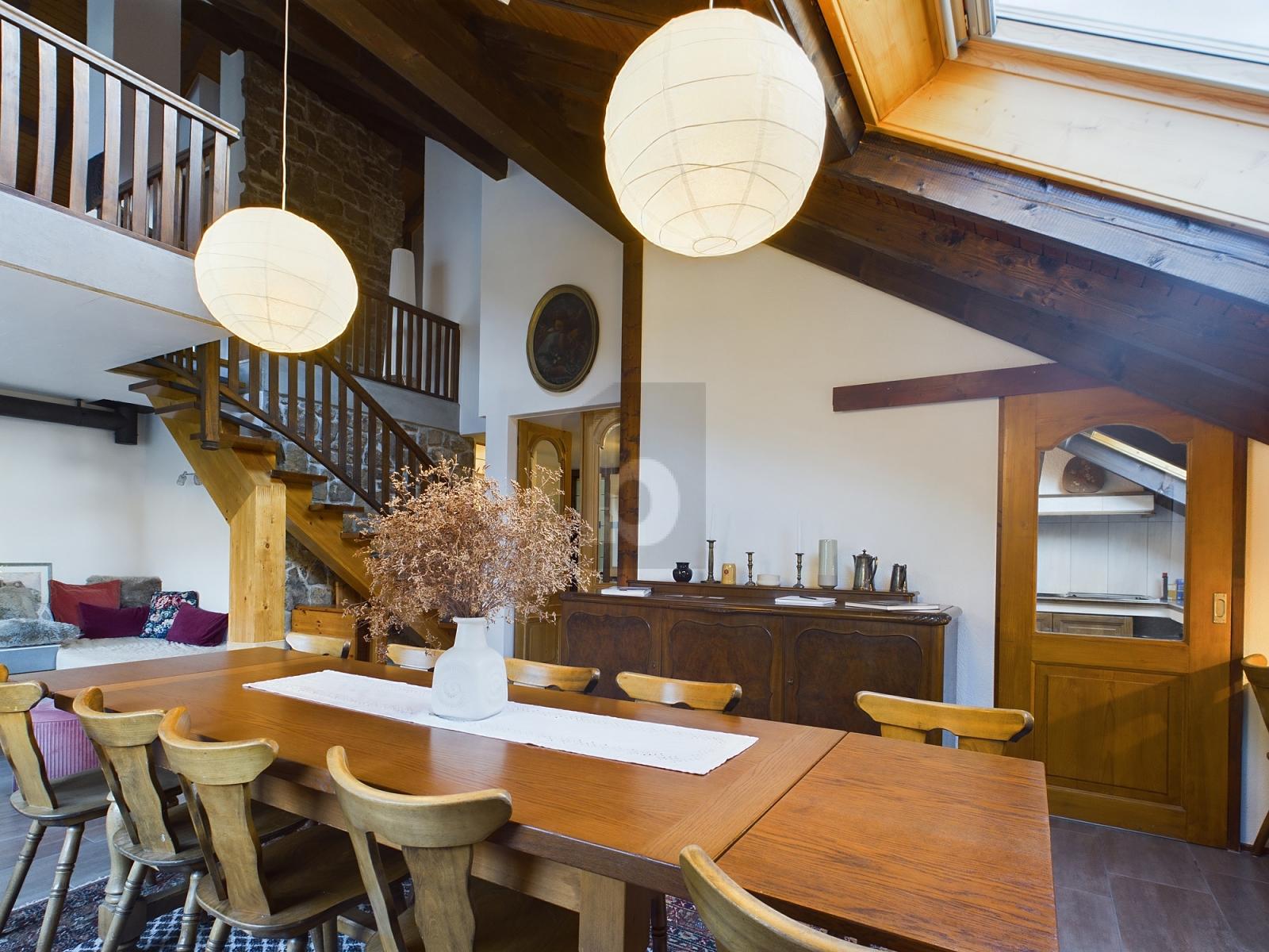 KOMFORT MIT GROSSZÜGIGEM PLATZ AUF ZWEI ETAGEN - 0