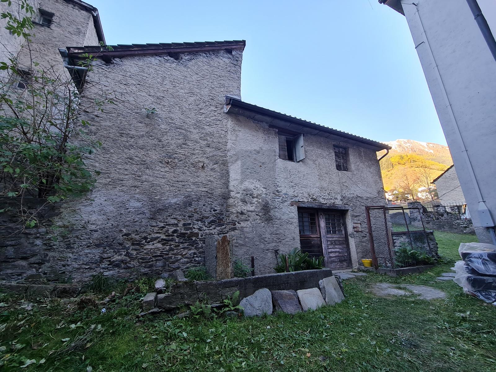 NEL NUCLEO DI MESOCCO - 3