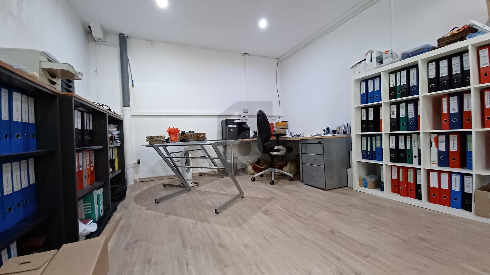 IDEALE LAGE MIT VIELEN NUTZUNGSMÖGLICHKEITEN - 1