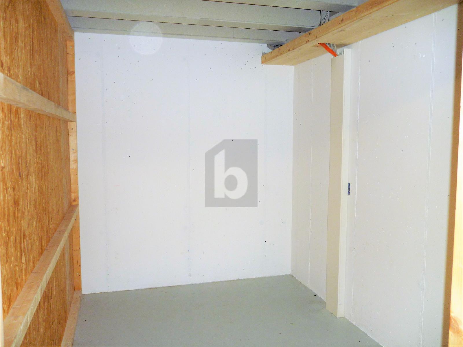 PRATIQUE POUR STOCKAGE (152) - 3