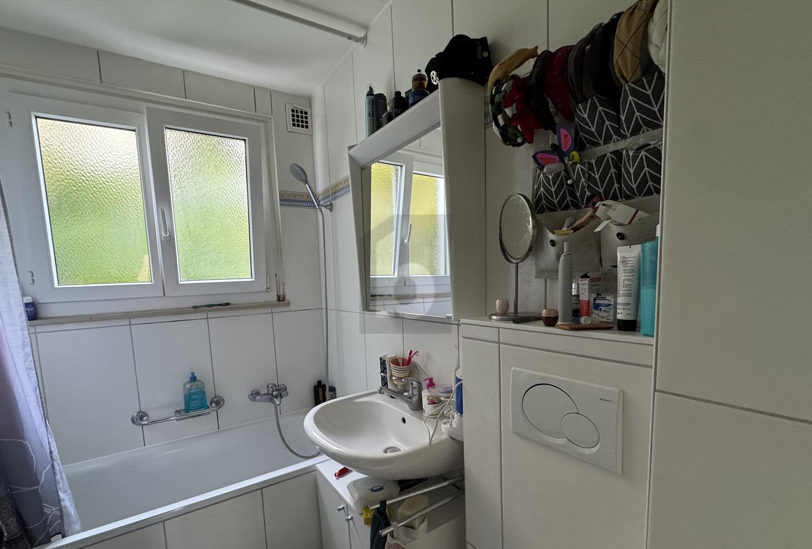 EN ATTIQUE AVEC VUE PANORAMIQUE ET BALCON - 4