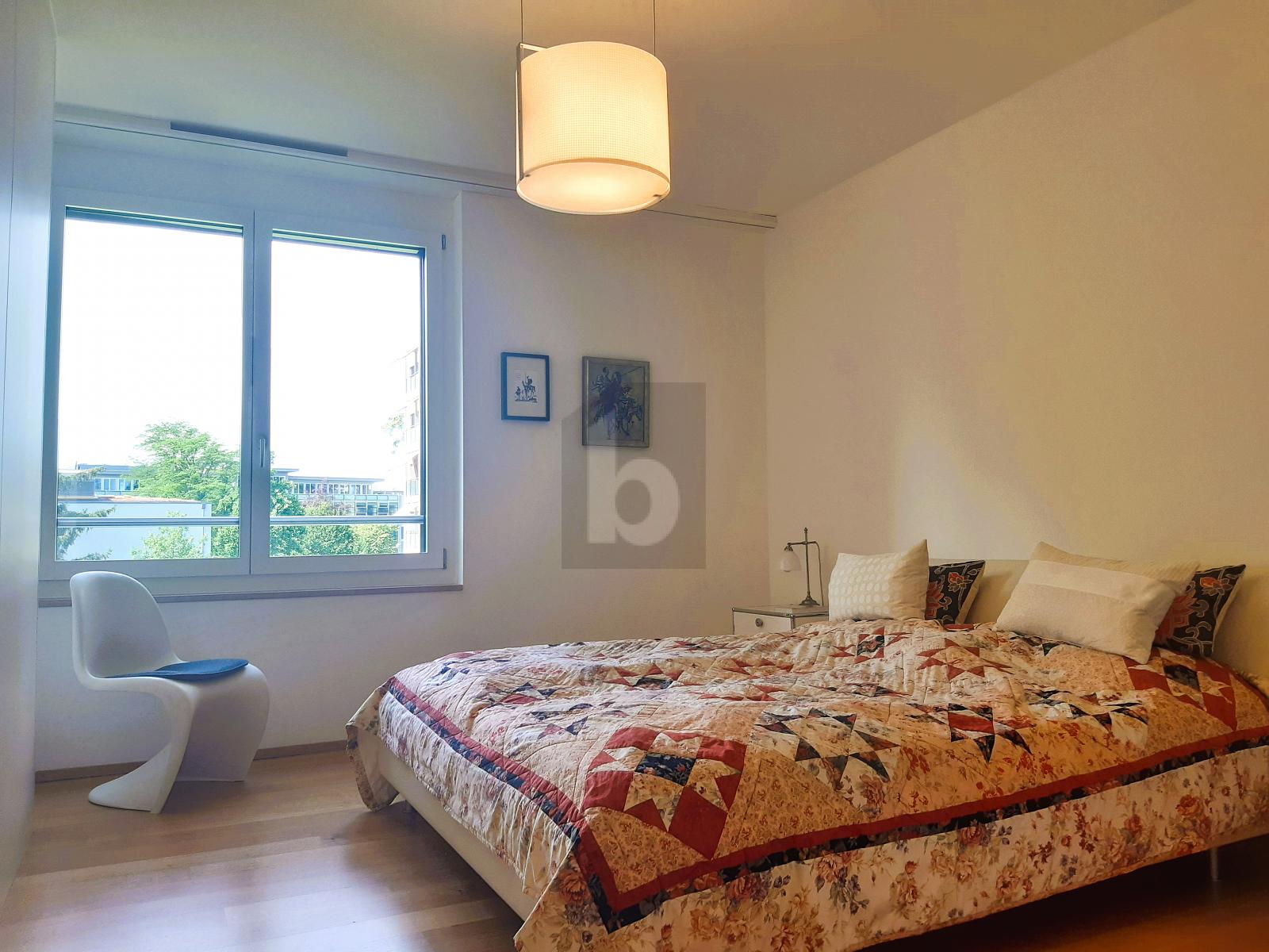 HOCHWERTIG MIT INDOOR POOL UND AUSSICHT INS GRÜNE - 3