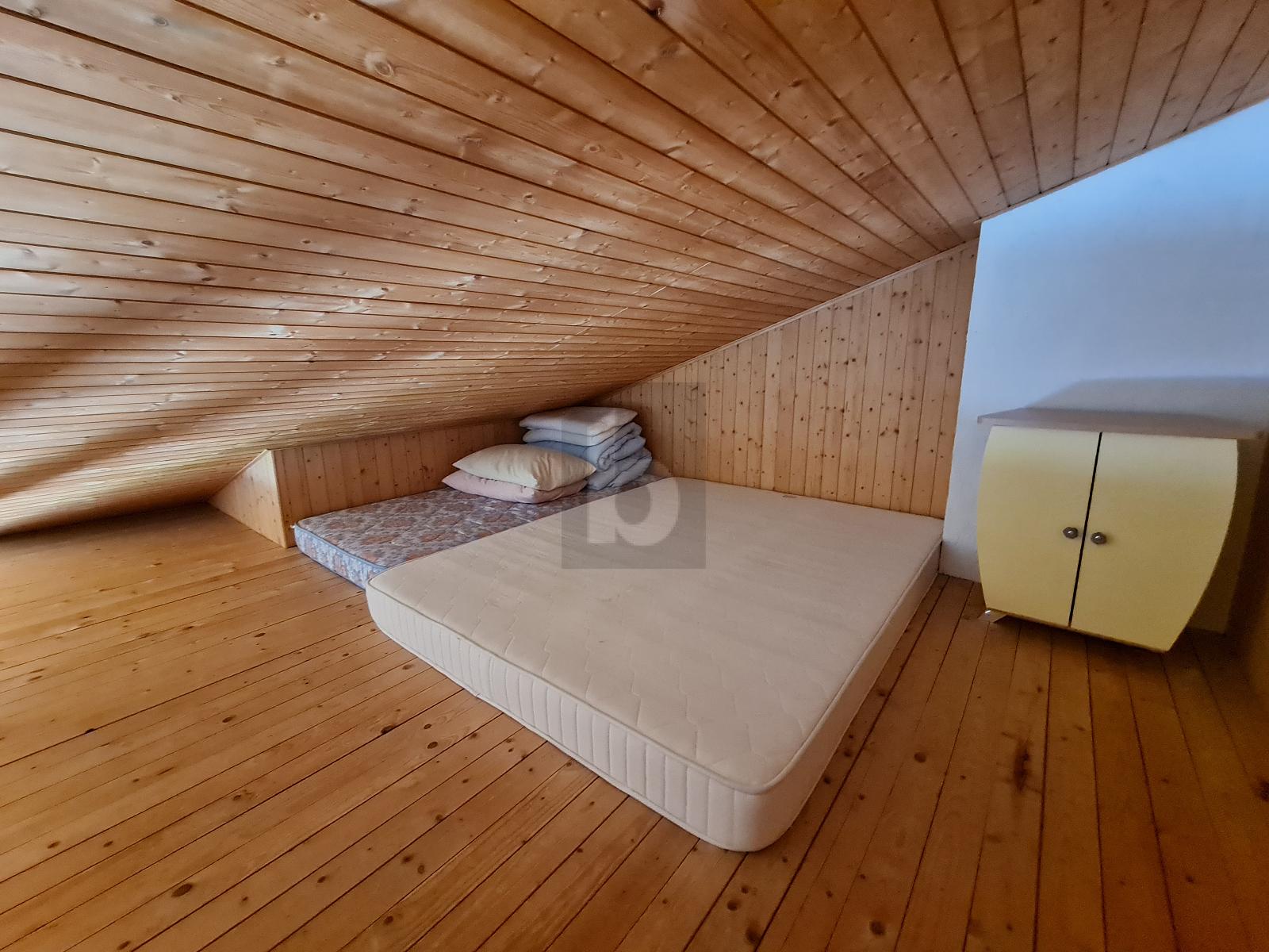 ACCOGLIENTE E GRAZIOSO CON VISTA - 3