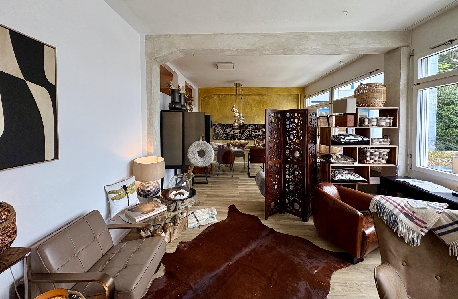 MODERNE FLÄCHEN MIT SEESICHT - 2