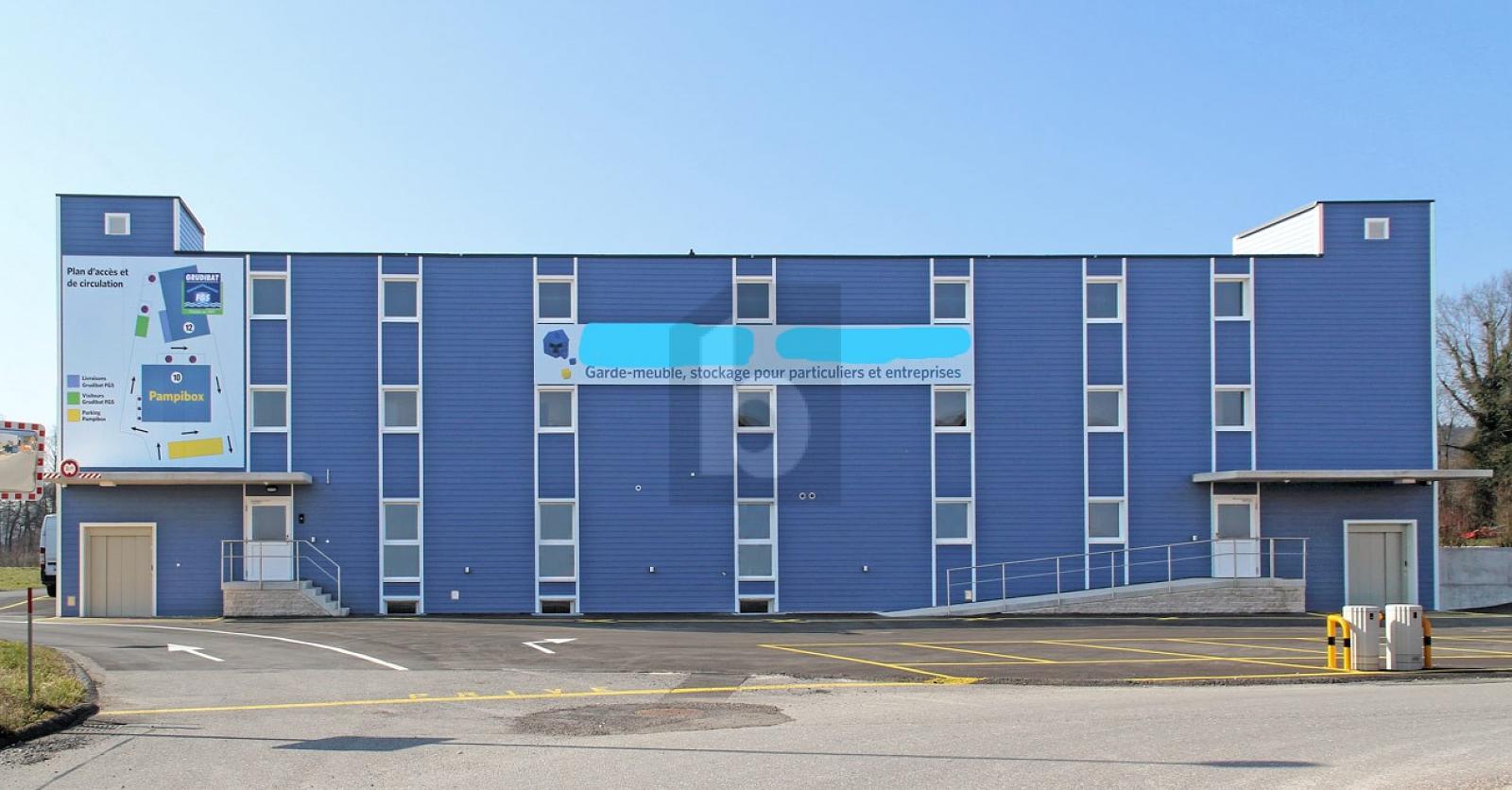 LOCAL DE STOCKAGE PRATIQUE (173) - 1