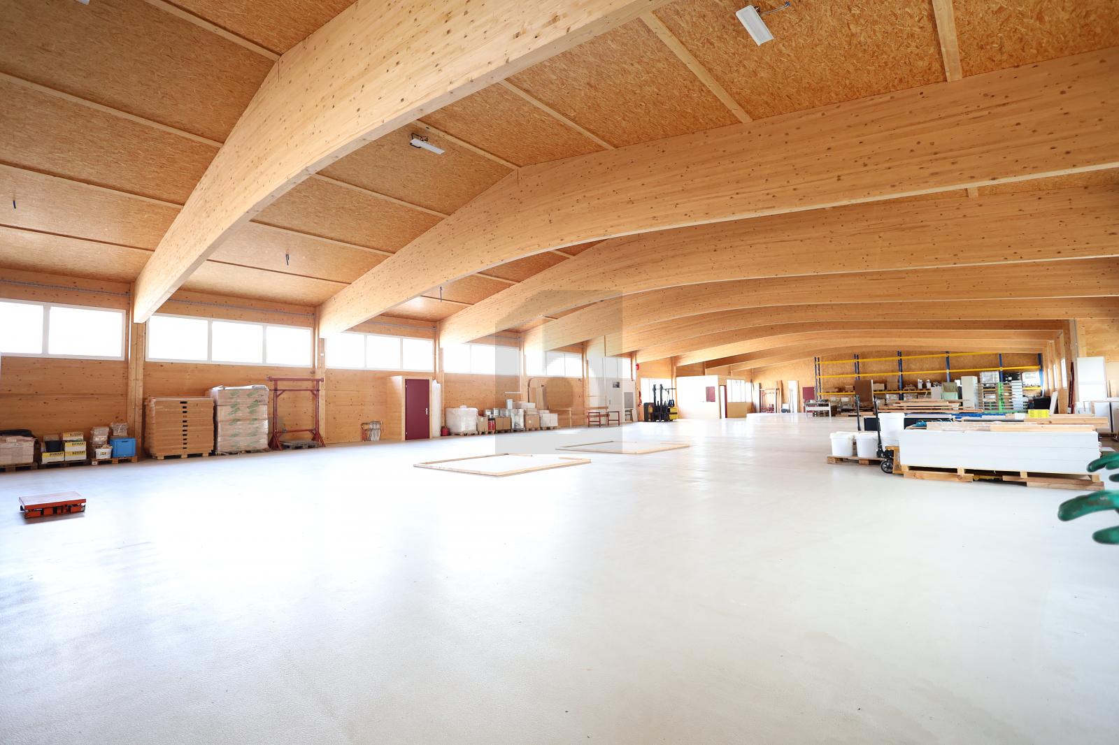 GEWERBEOBJEKT MIT VIELEN MÖGLICHKEITEN - 2