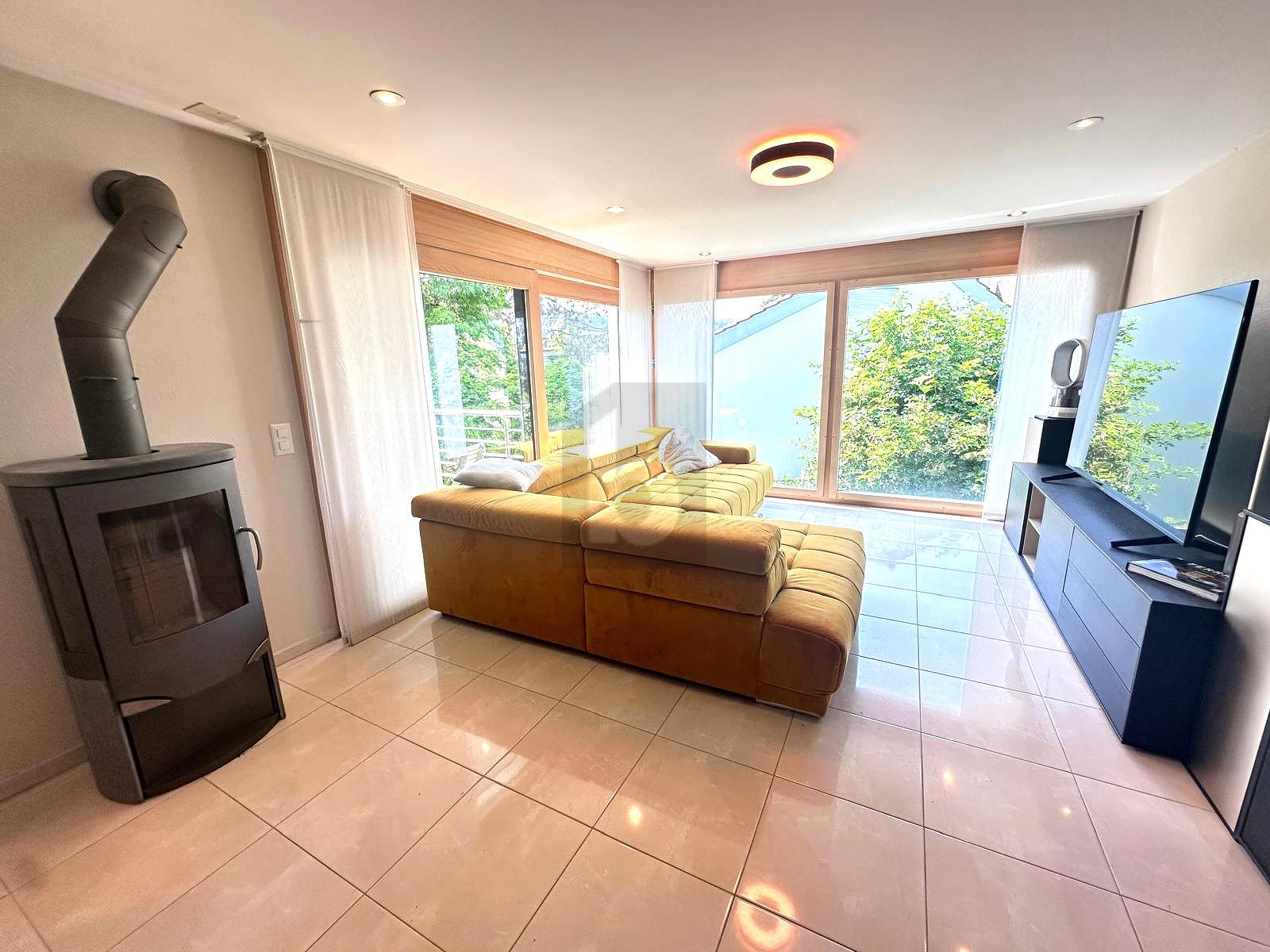 LICHTDURCHFLUTET, MIT TERRASSE, AN TOP LAGE - 1