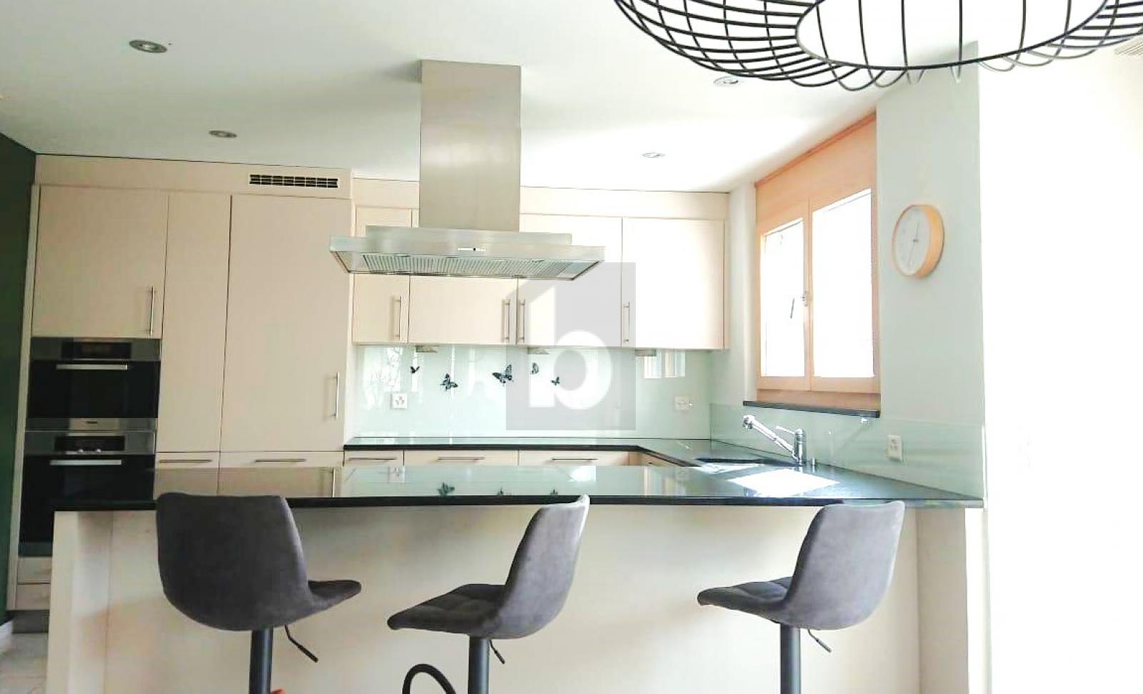 LICHTDURCHFLUTET, MIT TERRASSE, AN TOP LAGE - 2