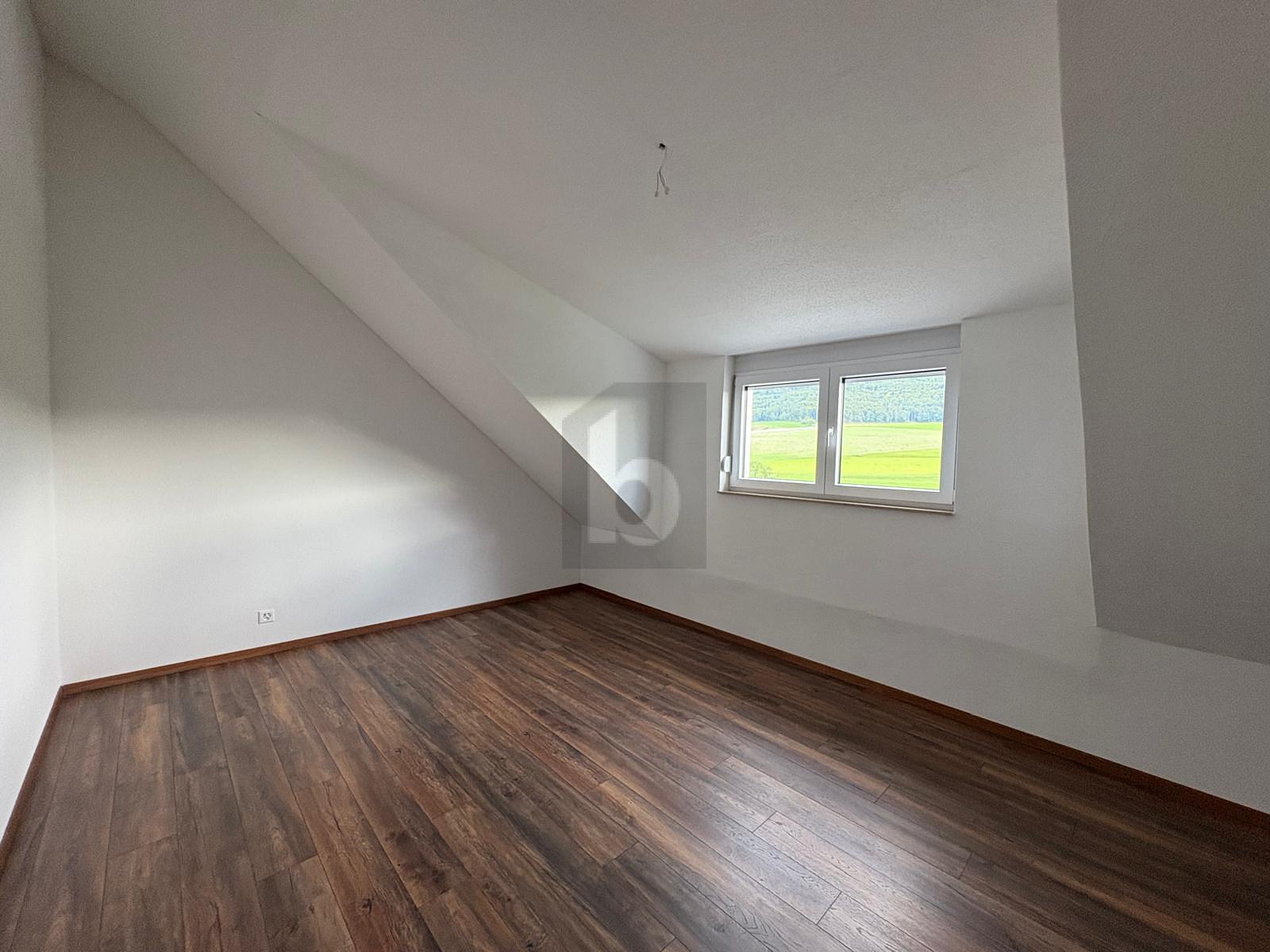 HOCHWERTIG AN RUHIGER LAGE MIT WEITSICHT! - 2