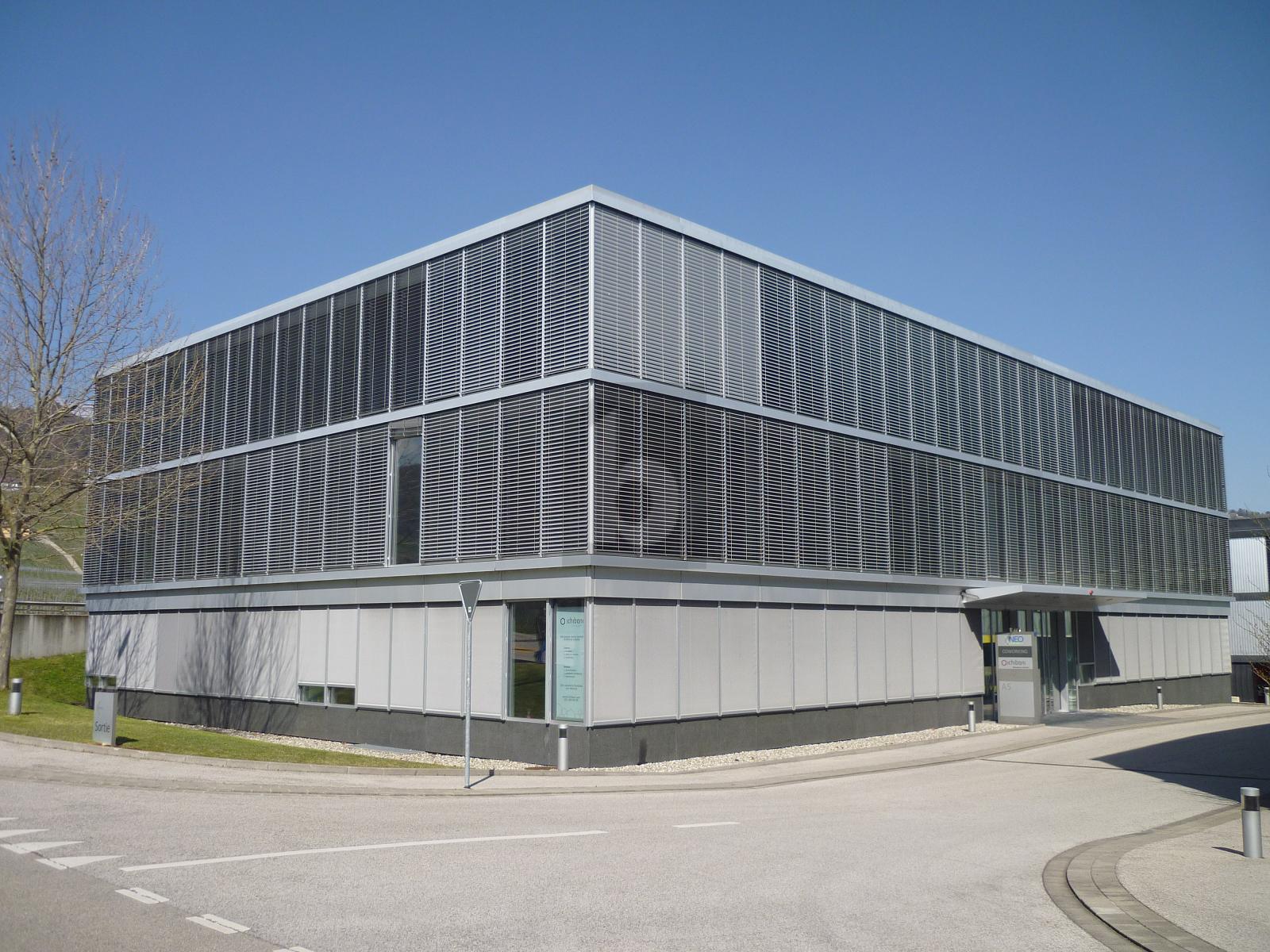 MODERNE AVEC SOLUTION DE SERVICE ADAPTÉ - 3