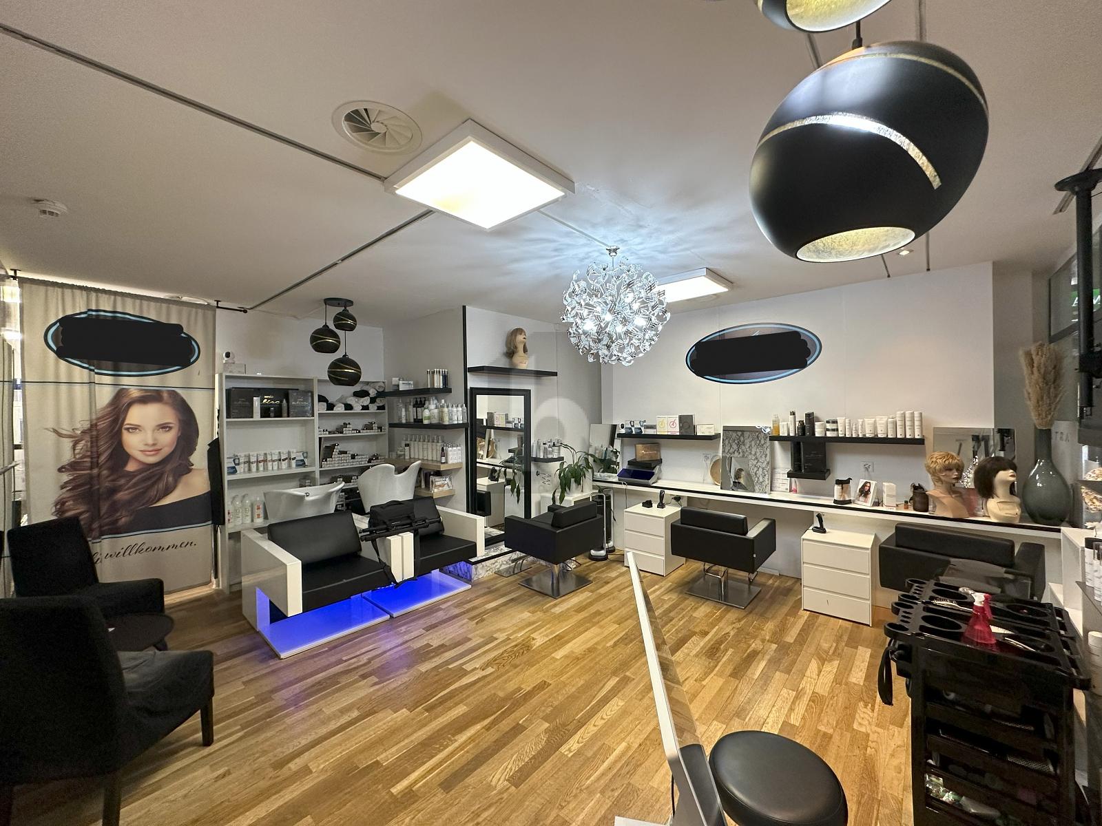 MITTEN IM STADTZENTRUM - 2