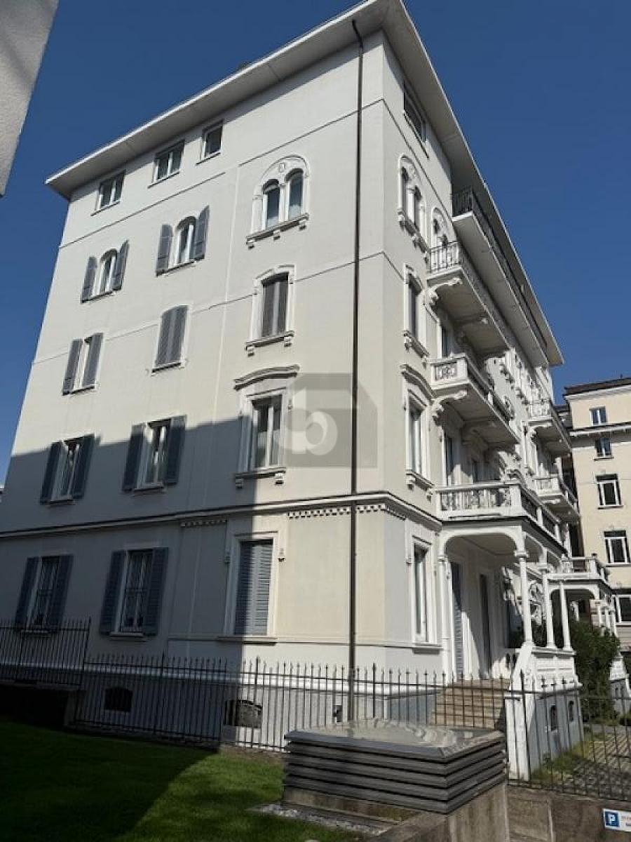 PRESTIGIOSO PALAZZO NEL CUORE DI LUGANO - 1