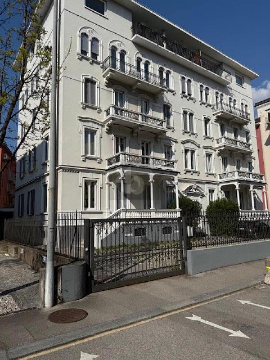 PRESTIGIOSO PALAZZO NEL CUORE DI LUGANO - 2