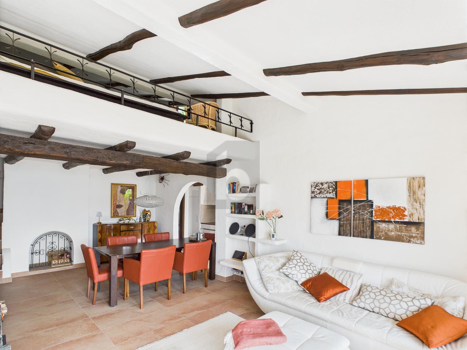 ELEGANTE CON GIARDINO E MERAVIGLIOSA VISTA LAGO - 4