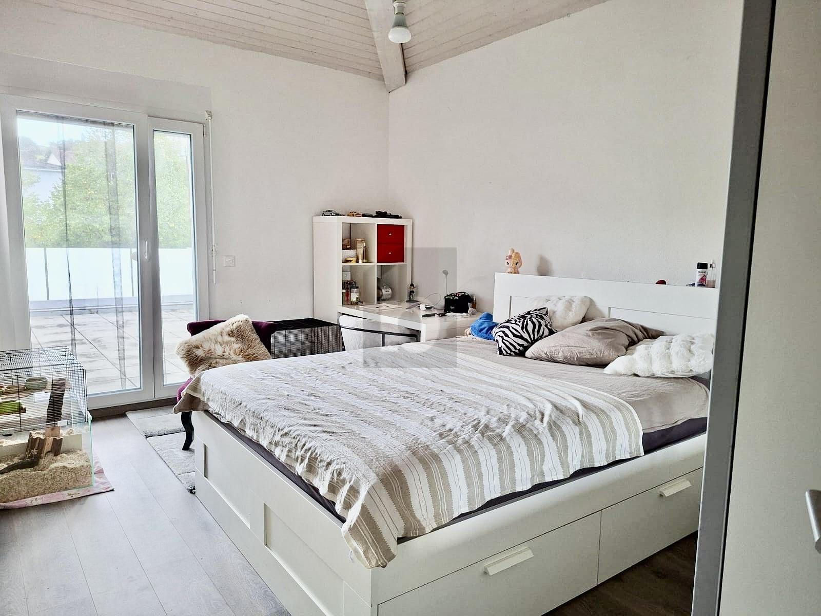 SPLENDIDE SPACIEUSE AVEC STUDIO INDÉPENDANT - 4