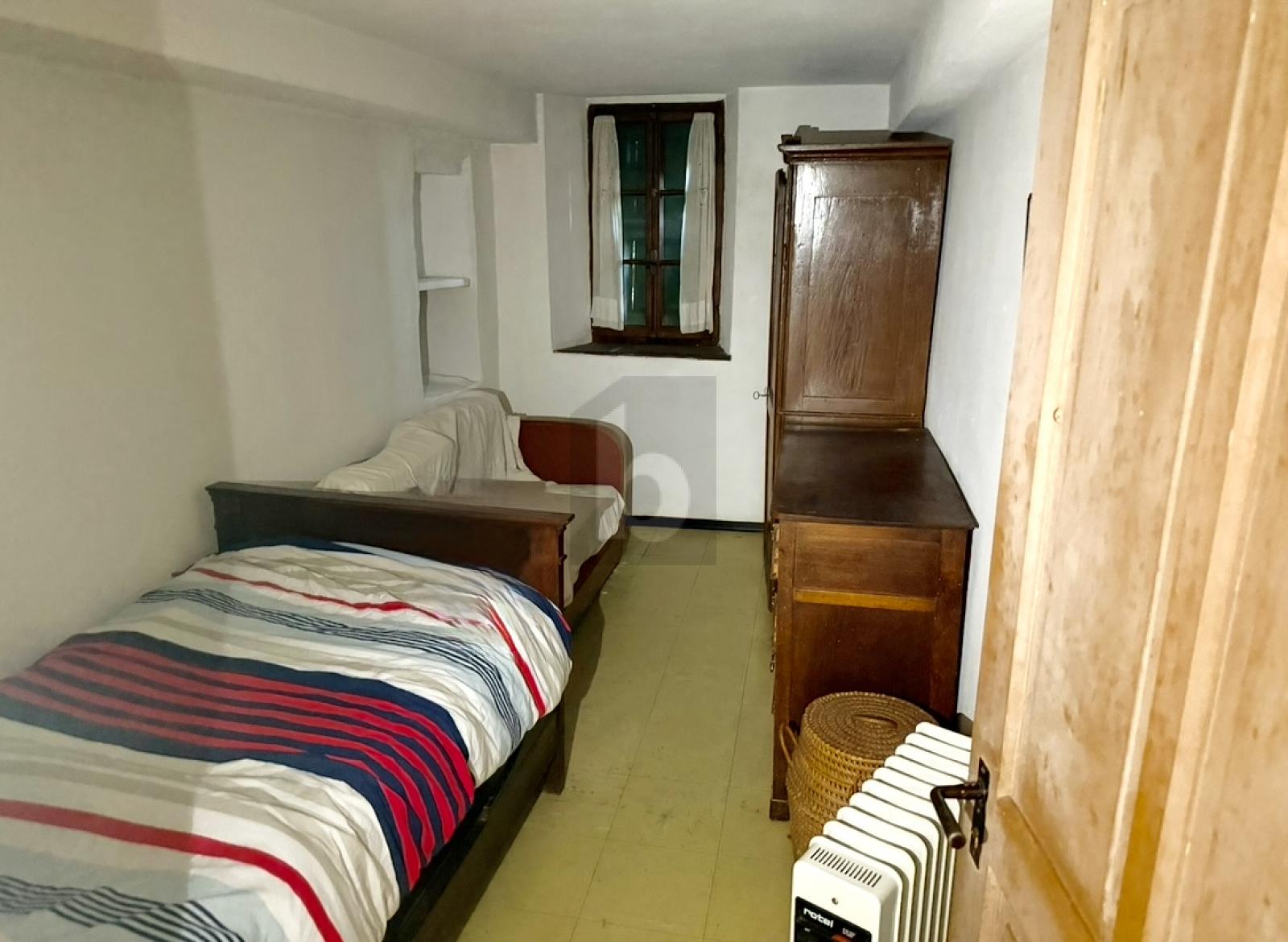 AMPIO RUSTICO CON GRANDE POTENZIALE - 3