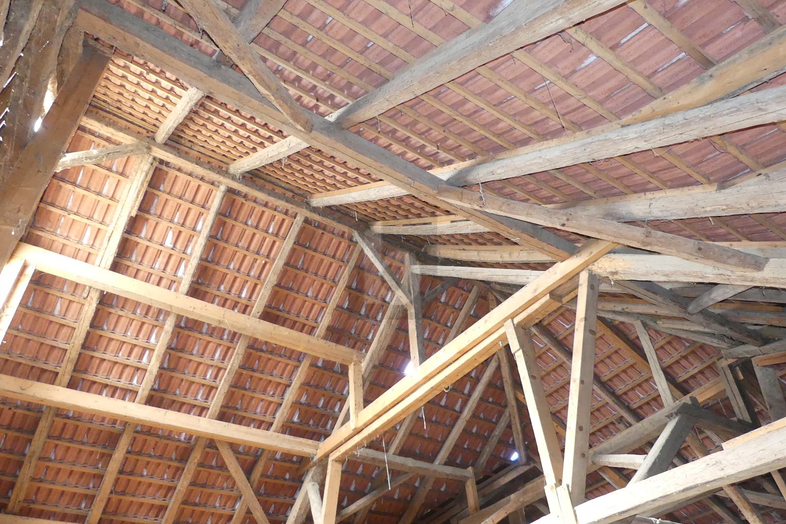 SPACIEUSE MAISON AU CALME - 4