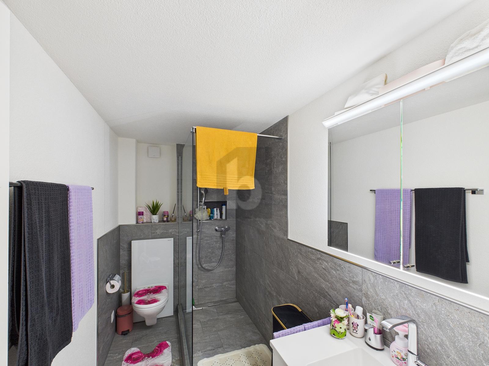 RENOVIERT MIT GROSSER TERRASSE 75 M2 - 4