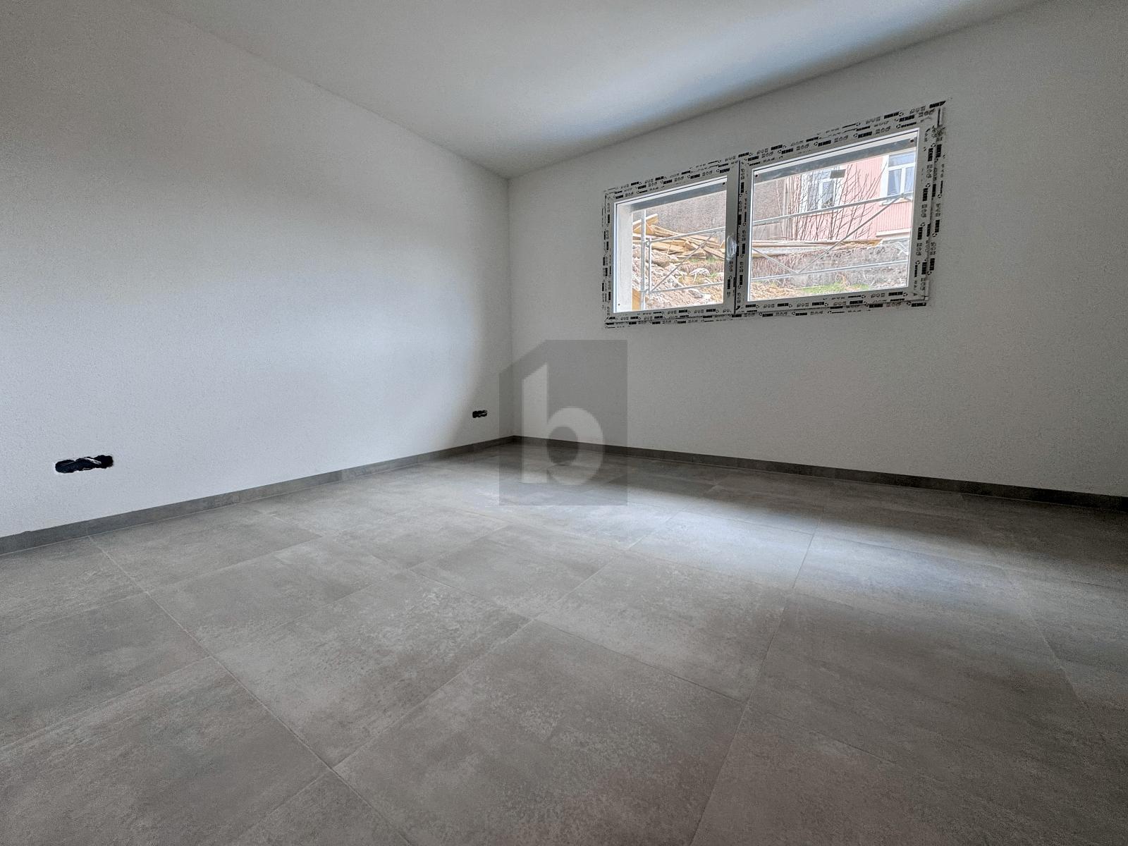 NEUF AVEC SPACIEUSE TERRASSE  (LOT 16/17) - 4