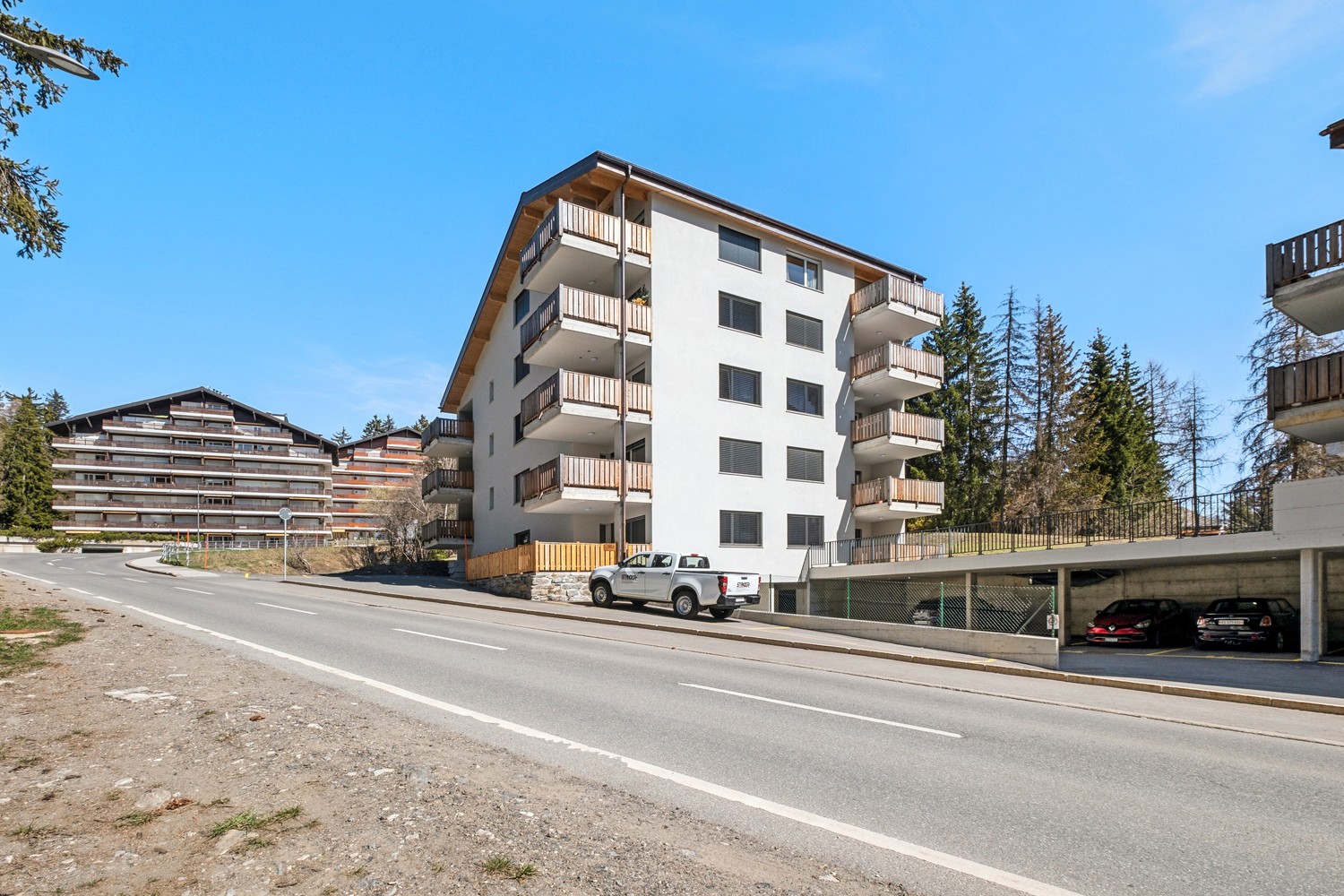 Découvrez en exclusivité ce magnifique appartement en vente à Crans-Montana ! - 0