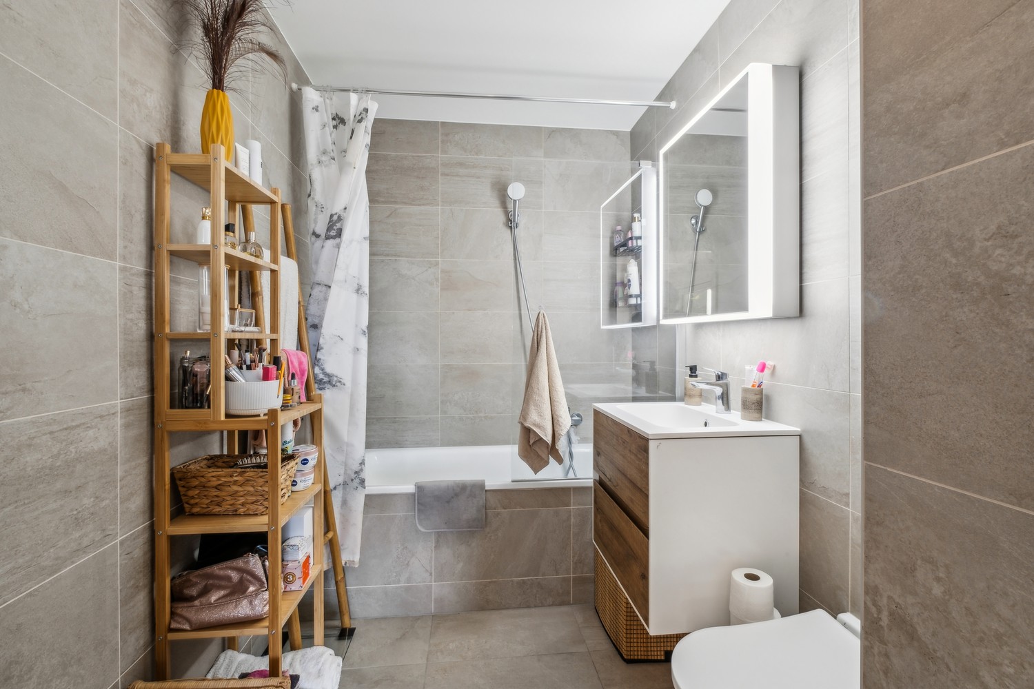 Découvrez en exclusivité ce magnifique appartement en vente à Crans-Montana ! - 7