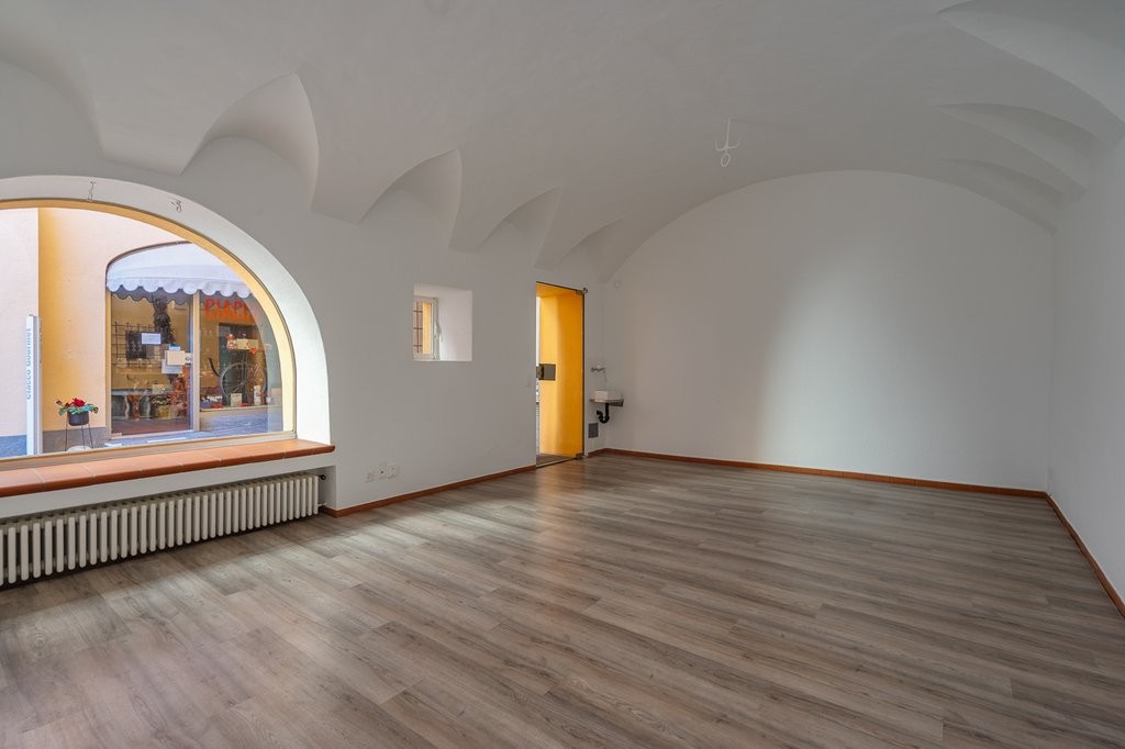 Affittasi locale commerciale nel cuore di Ascona - 5