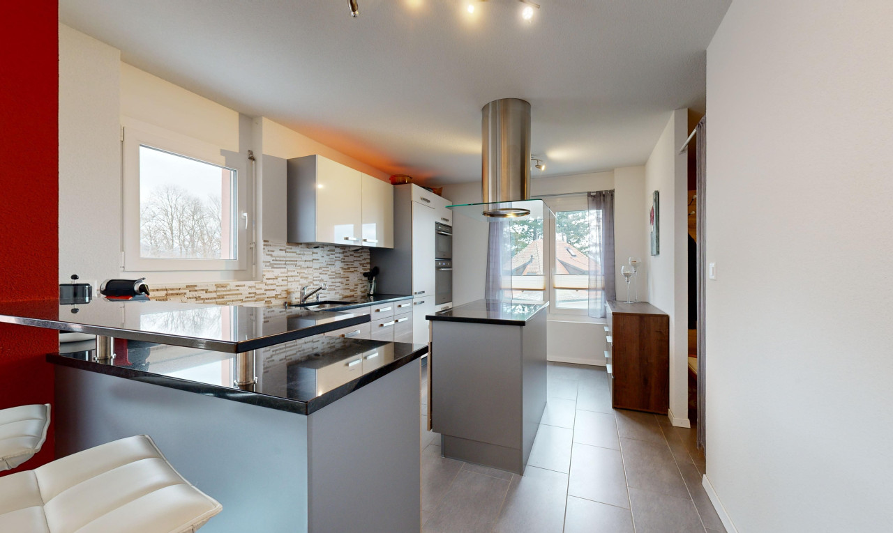 Exklusives Duplex mit renovierter Terrasse in Geneveys-sur-Coffrane - 0