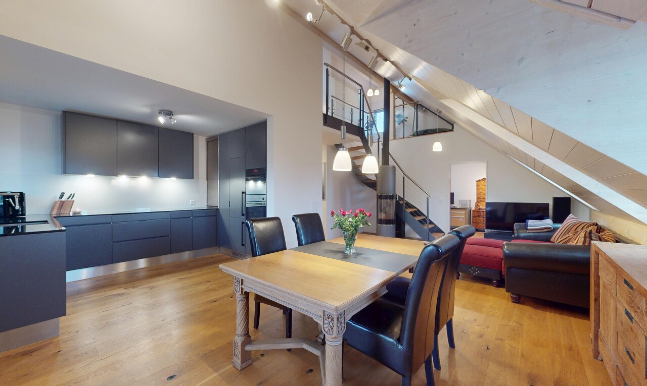 13 Minuten von Winterthur entfernt - Wohnen auf zwei Geschossen - 0