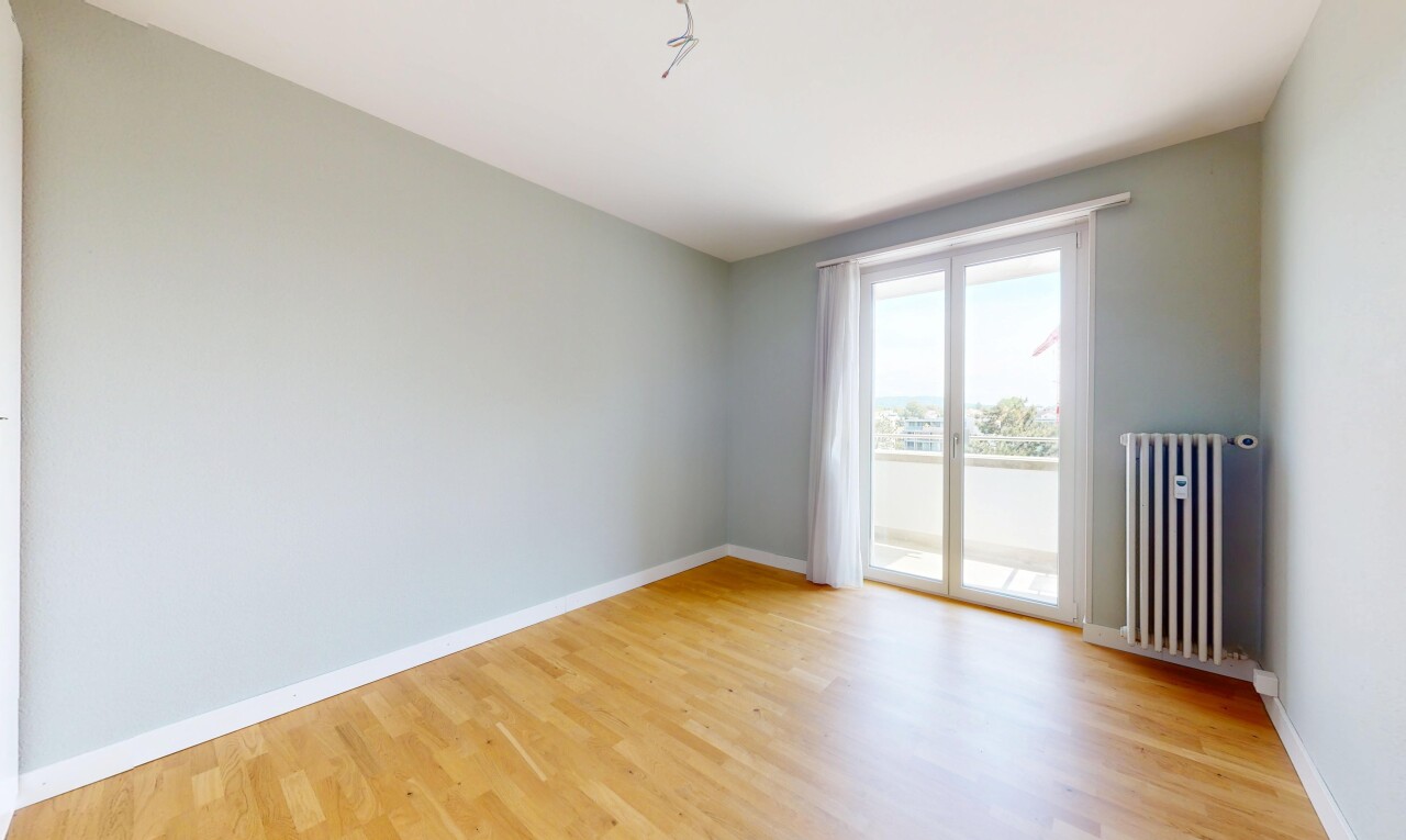 Modern renovierte 3.5-Zimmer-Wohnung mit Weitblick ins Grüne in Basel - 10