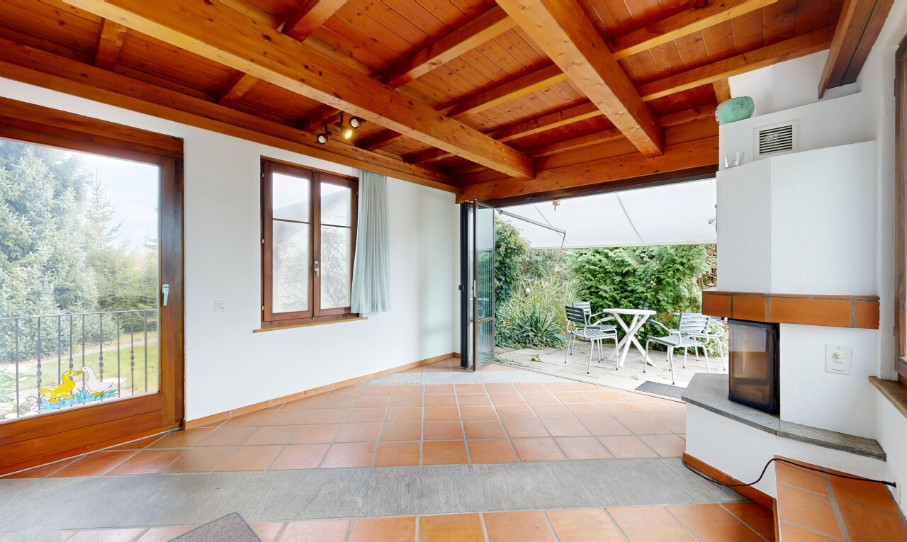 Freistehendes Einfamilienhaus mit vielseitigen Möglichkeiten - 1