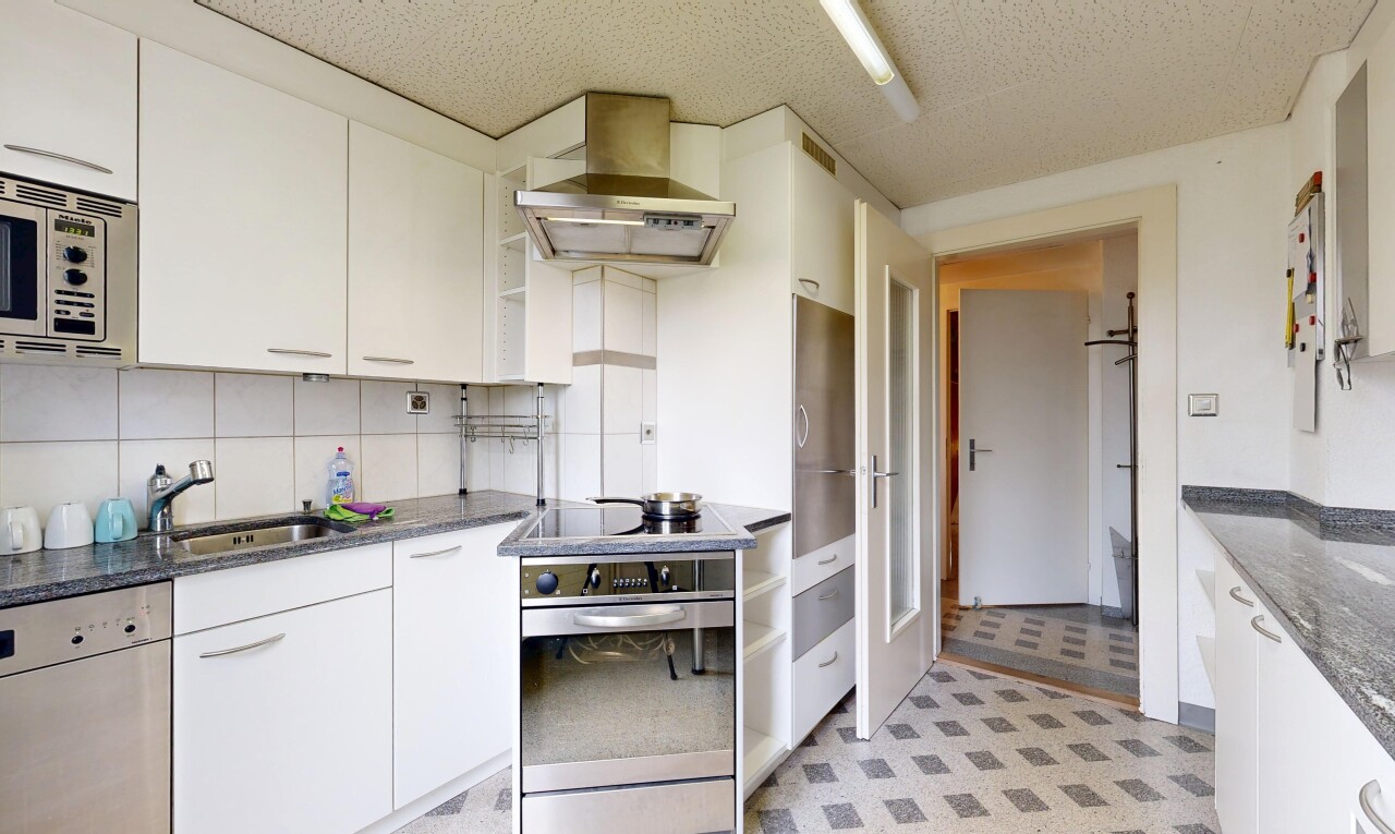 Freistehendes Einfamilienhaus mit vielseitigen Möglichkeiten - 3