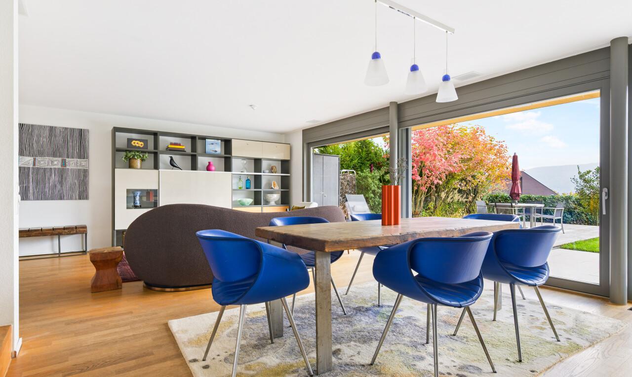 Exklusive Doppelhaushälfte mit Garten und Weitblick in Reinach - 3