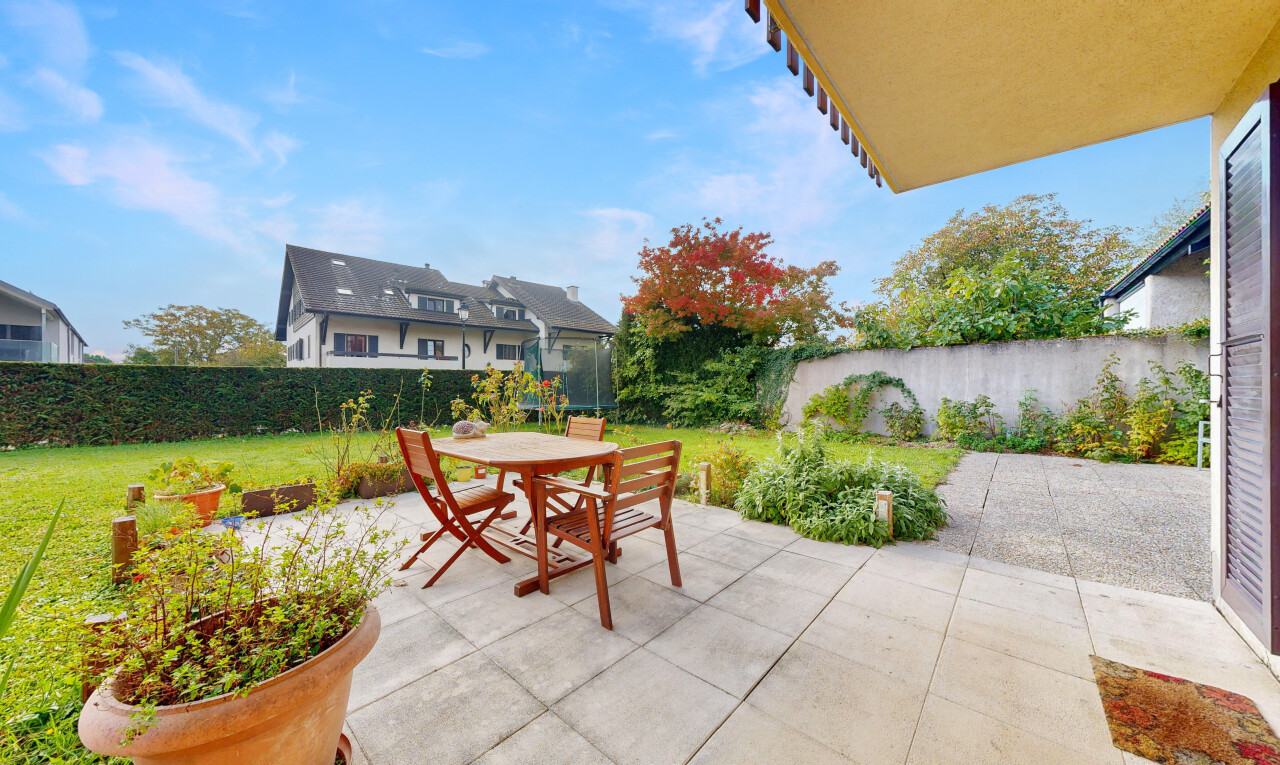 Appartement avec jardin in à Chavannes-des-Bois - 2