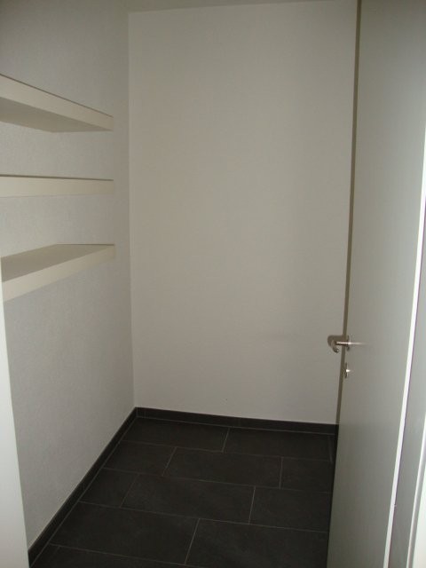 Schöne helle Wohnung, befristet bis 31.03.2207 - 1