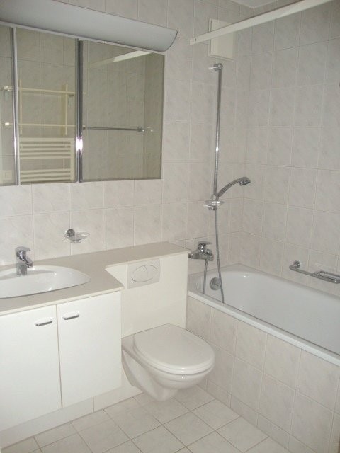 Schöne helle Wohnung, befristet bis 31.03.2207 - 6