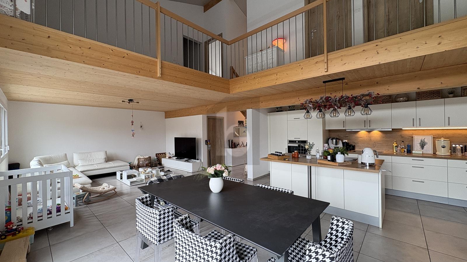 DANS UN QUARTIER RÉSIDENTIEL AU CALME - 1