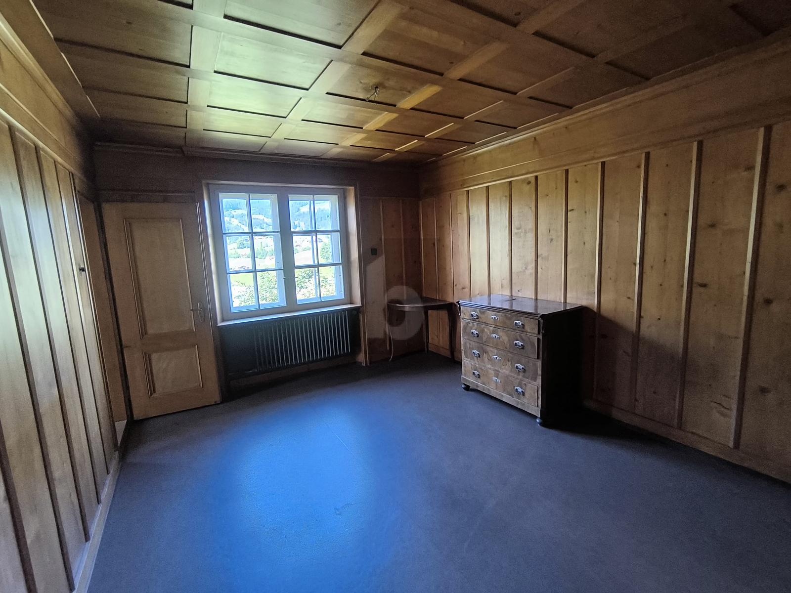 HISTORISCH MIT WEITBLICK - 4