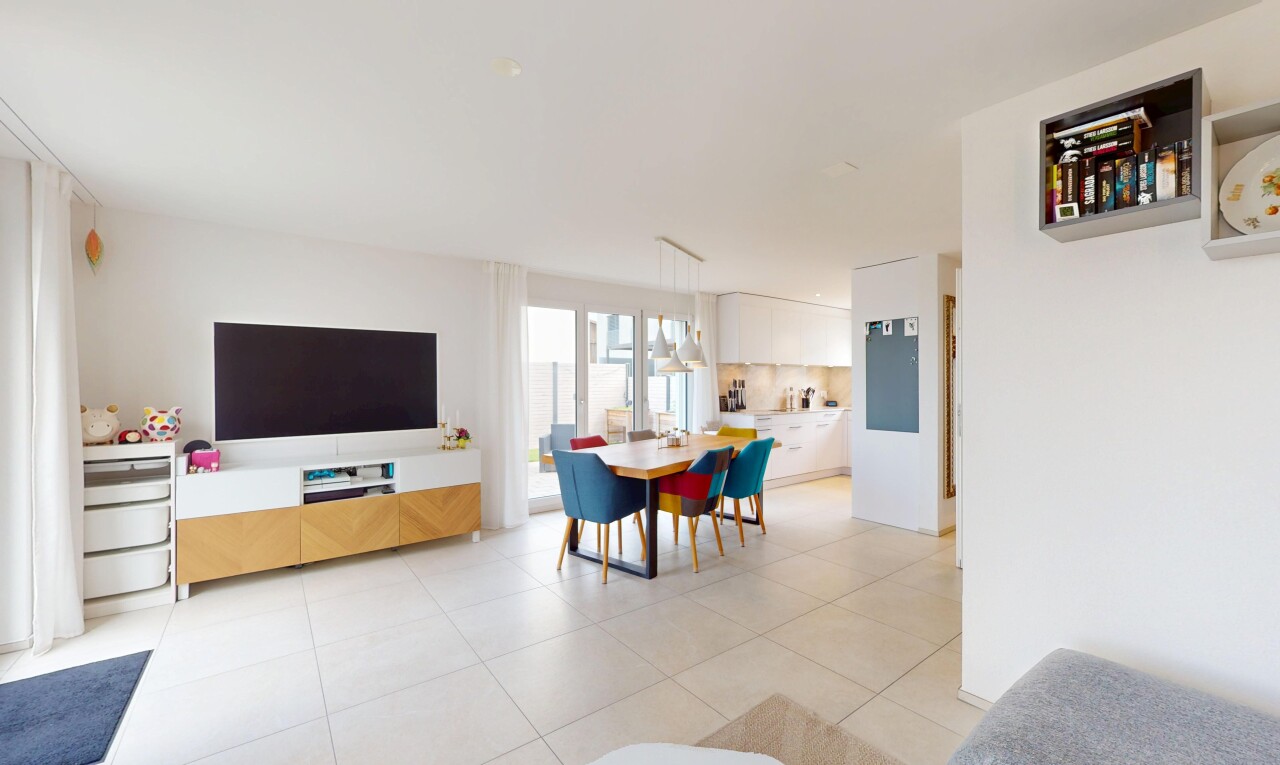 Modernes 5.5-Zimmer Reiheneckhaus mit drei Einstellplätzen - 6