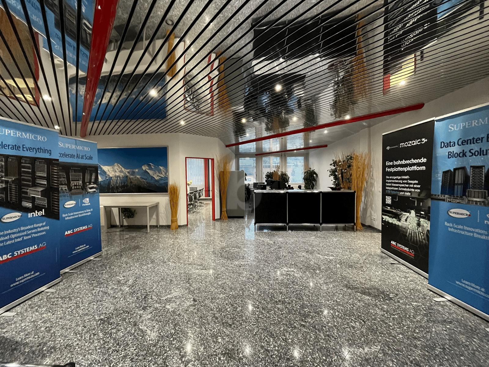 GROSSZÜGIG UND HELL NÄHE BAHNHOF - 0