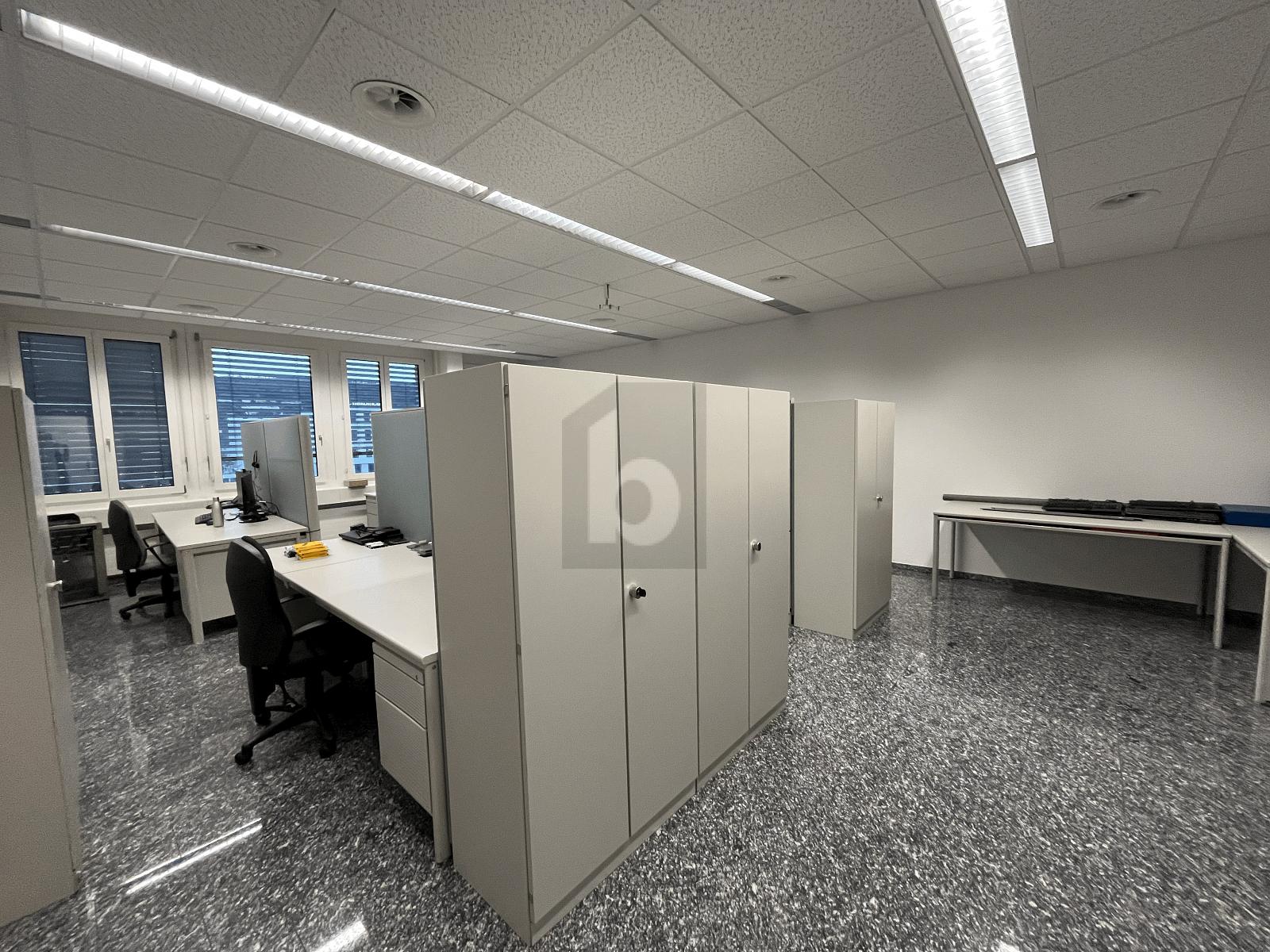 GROSSZÜGIG UND HELL NÄHE BAHNHOF - 3