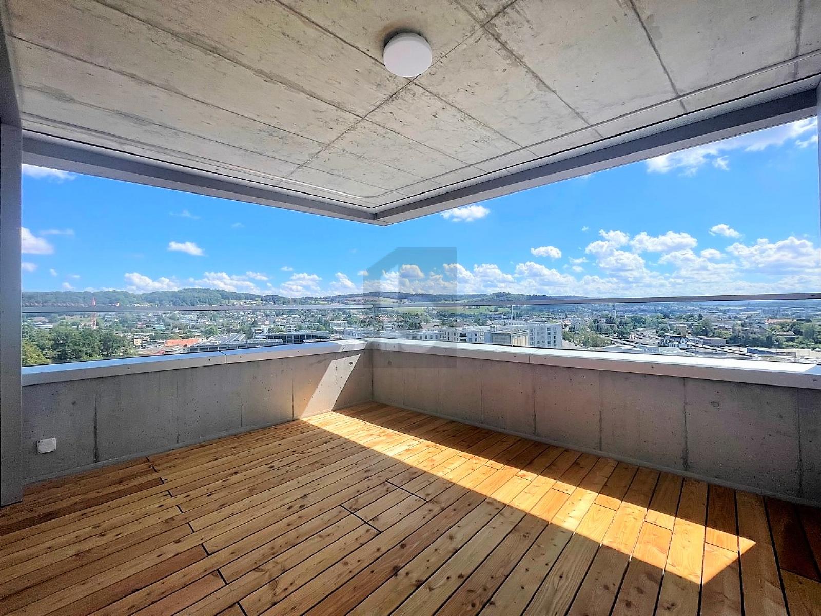 EXKLUSIV UND HOCHWERTIG MIT HERRLICHER AUSSICHT - 0