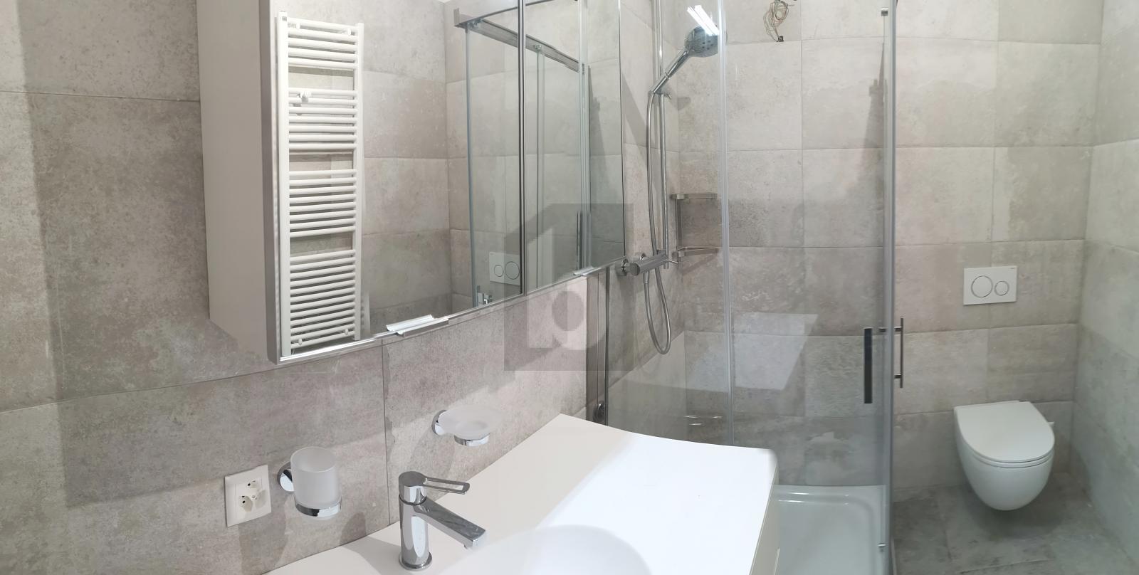 MODERNO CON VISTA LAGO - 4