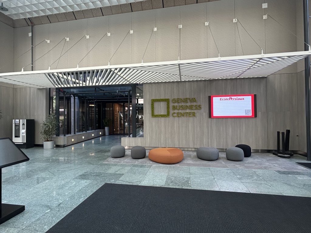 463m² bureau, 1213 Lancy - 1